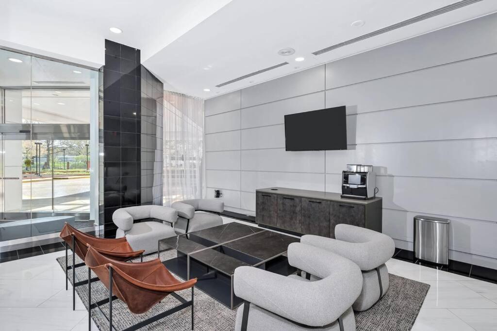 Incredible Apartment With Rooftop In Pentagon City Arlington Ngoại thất bức ảnh