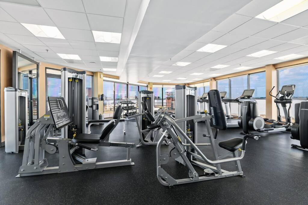 Incredible Apartment With Rooftop In Pentagon City Arlington Ngoại thất bức ảnh