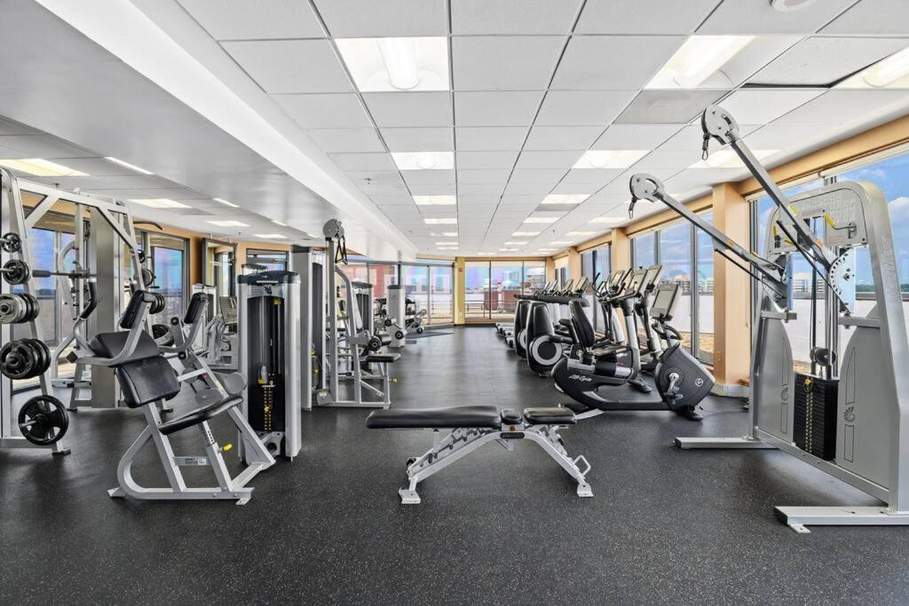 Incredible Apartment With Rooftop In Pentagon City Arlington Ngoại thất bức ảnh